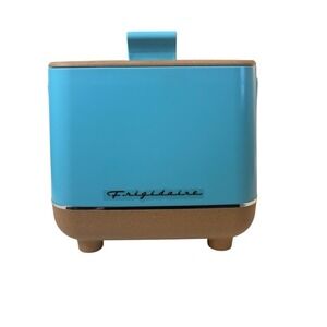 Frigidaire EFMIS310 Portable Top Opening Lid 6-Can/4-Liter Mini Fridge Cooler